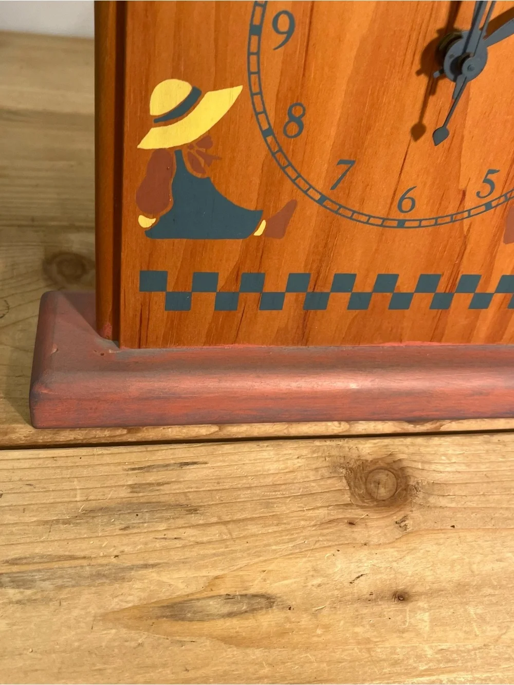Cottage Core Folk Art Wooden Hearts Vintage Mantel/ Wall Clock Friends Forever